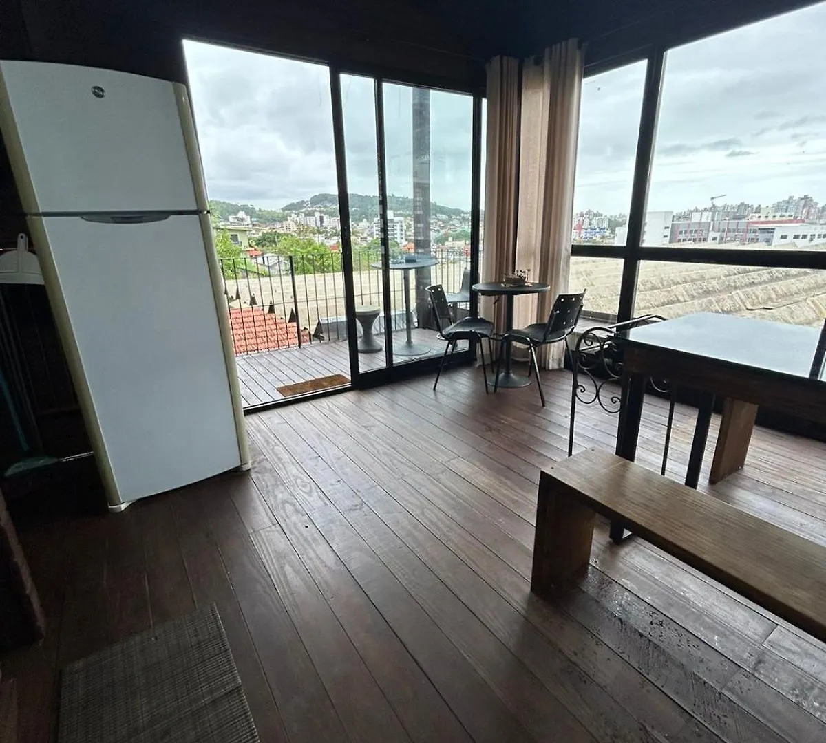 Pousada Vista Mar - Apartamento E Suites Sao Jose  0*, Sao Jose (Santa Catarina)